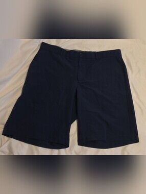 Nike Golf Men's Flat Front Shorts in Navy Blue Size 34